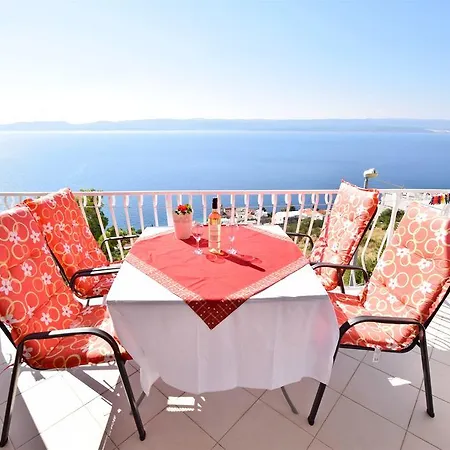 Dubravka アパート *