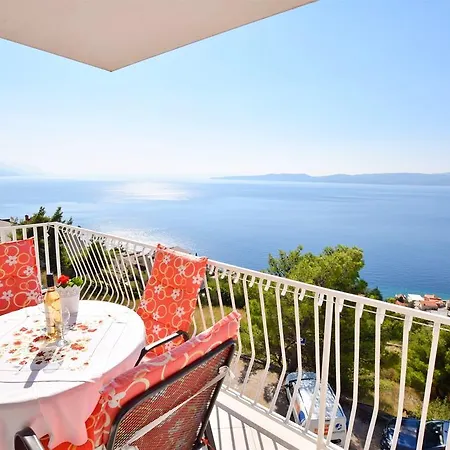 Dubravka アパート *